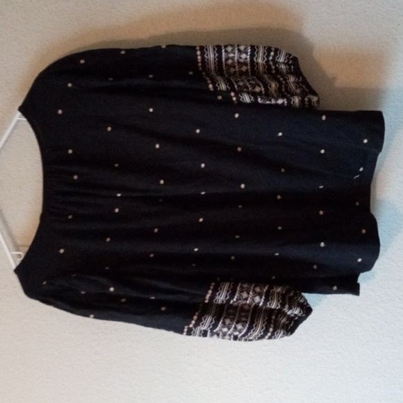 Pilcro Embroidered Top - Picture 3 of 6